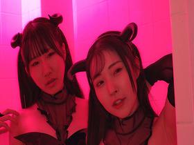 Wサキュバスに寝込みを襲われて、死ぬほどザーメンを吸い取られたボク　サンプル画像16